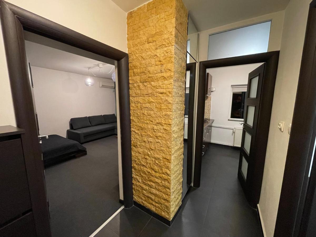 Sunset Luxury Apartment Near Unirii Square بوخارست المظهر الخارجي الصورة