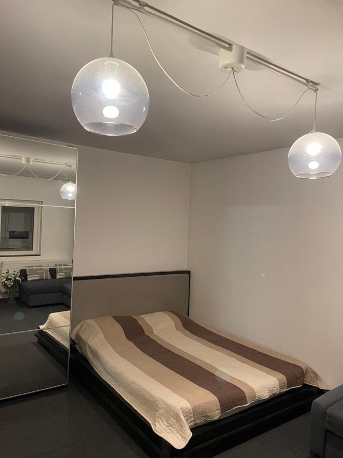 Sunset Luxury Apartment Near Unirii Square بوخارست المظهر الخارجي الصورة
